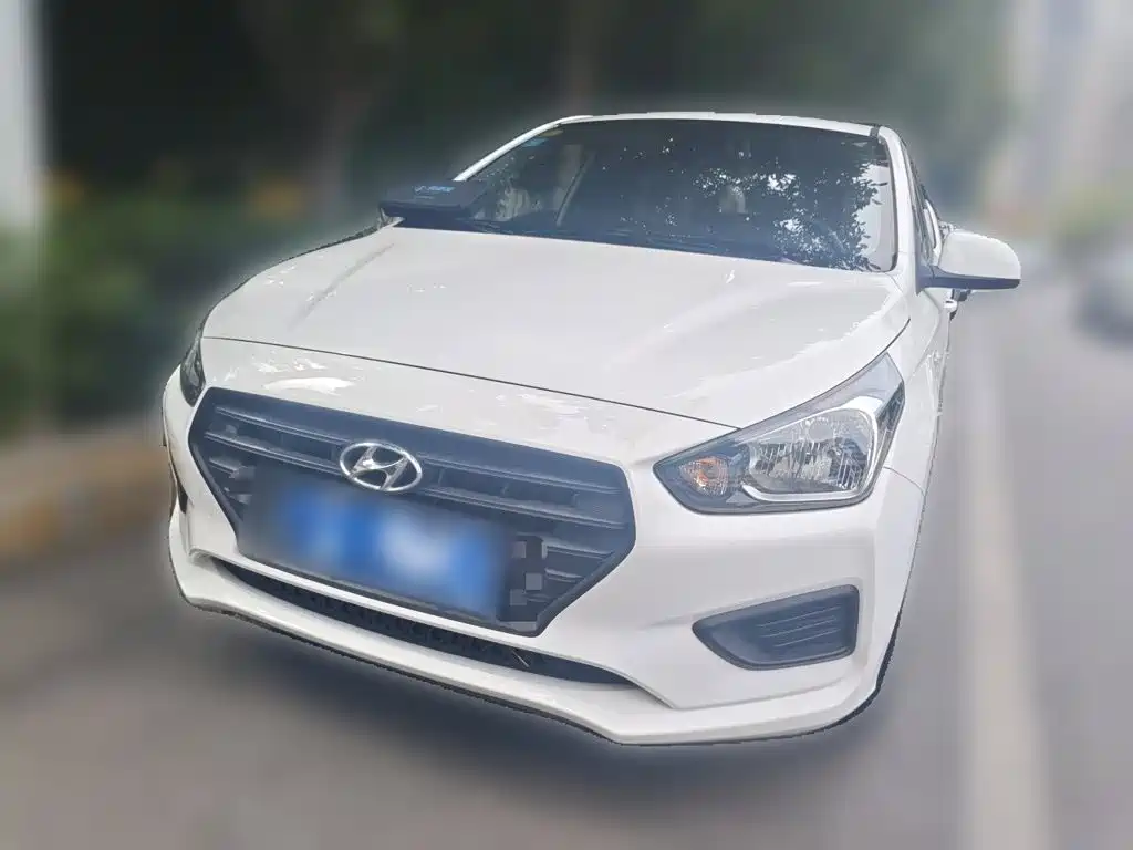 Hyundai Verna