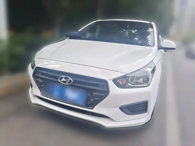 Hyundai Verna