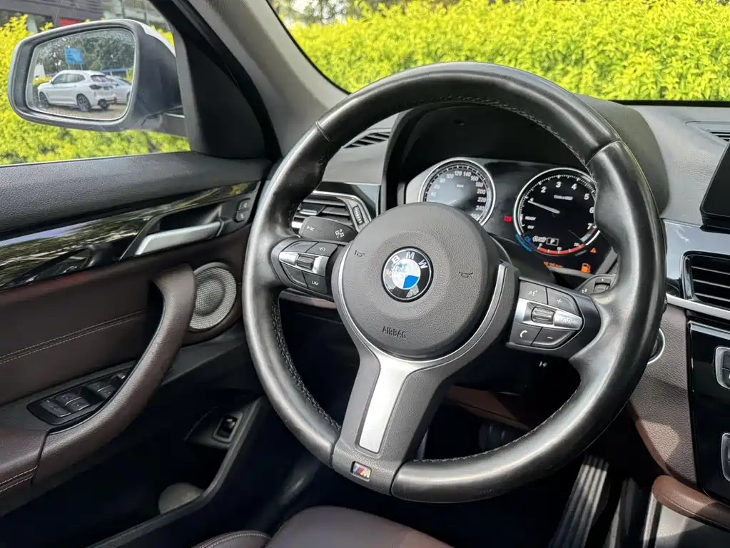 BMW X1 — миниатюра 22