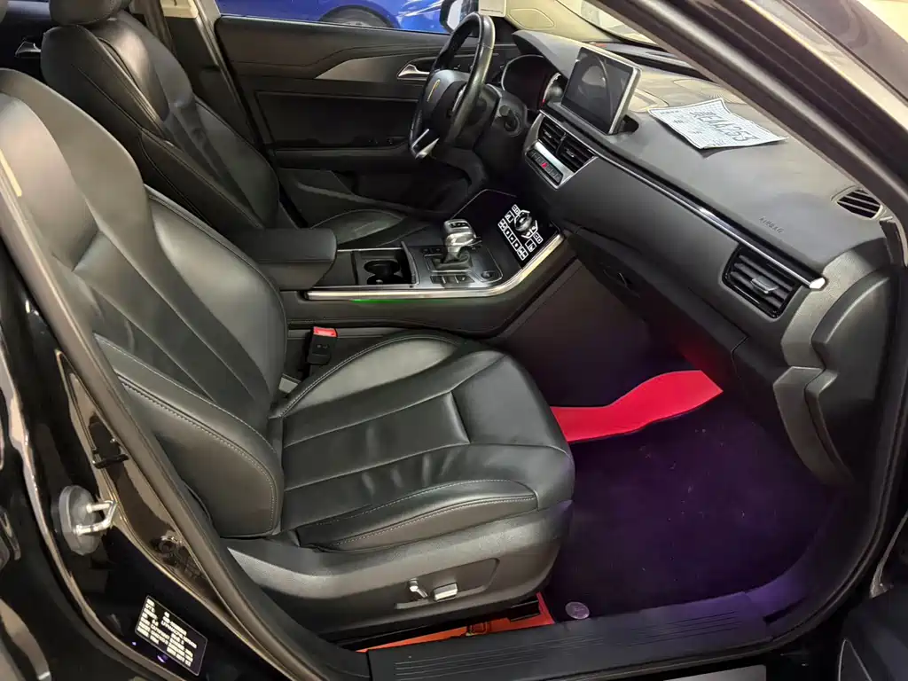 Hongqi H5 2020 1.8T AT