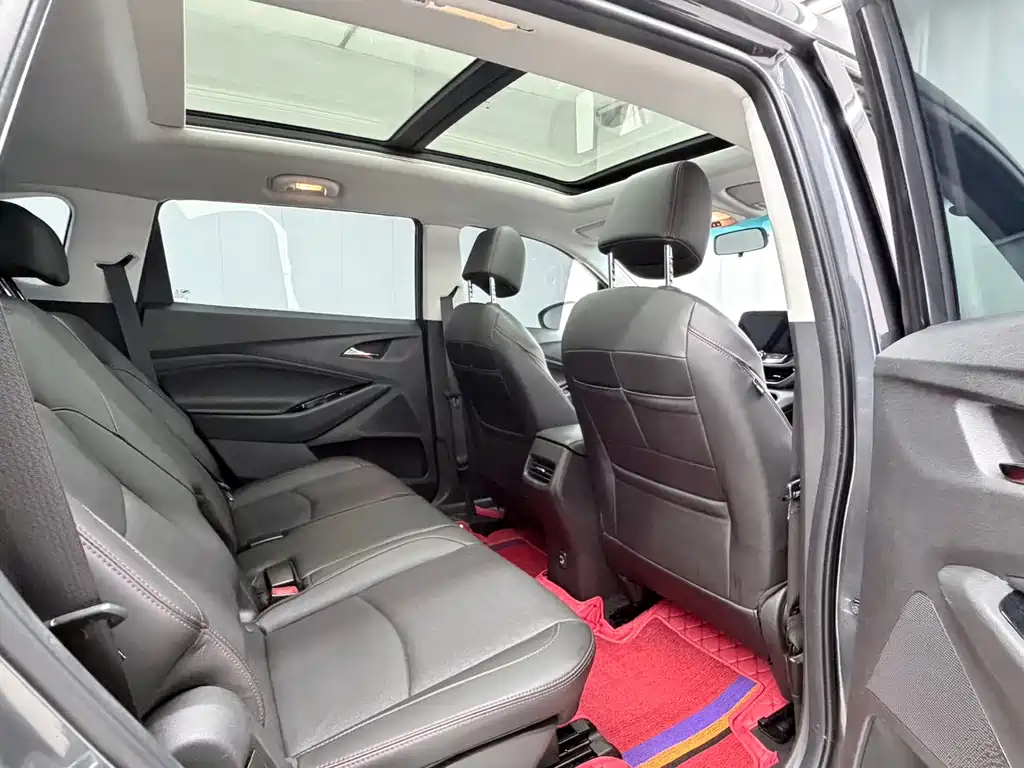 Chevrolet Volando — миниатюра 19