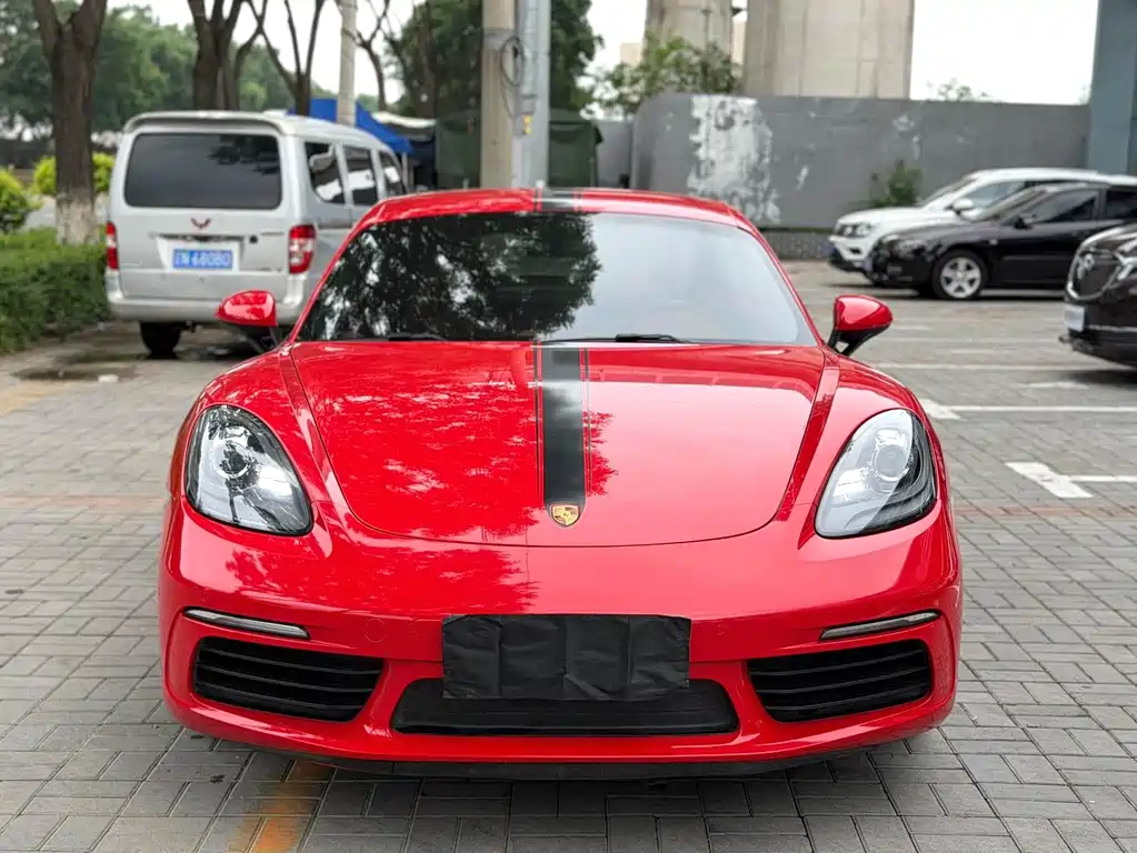 Porsche 718 2018 Cayman 2.0T
