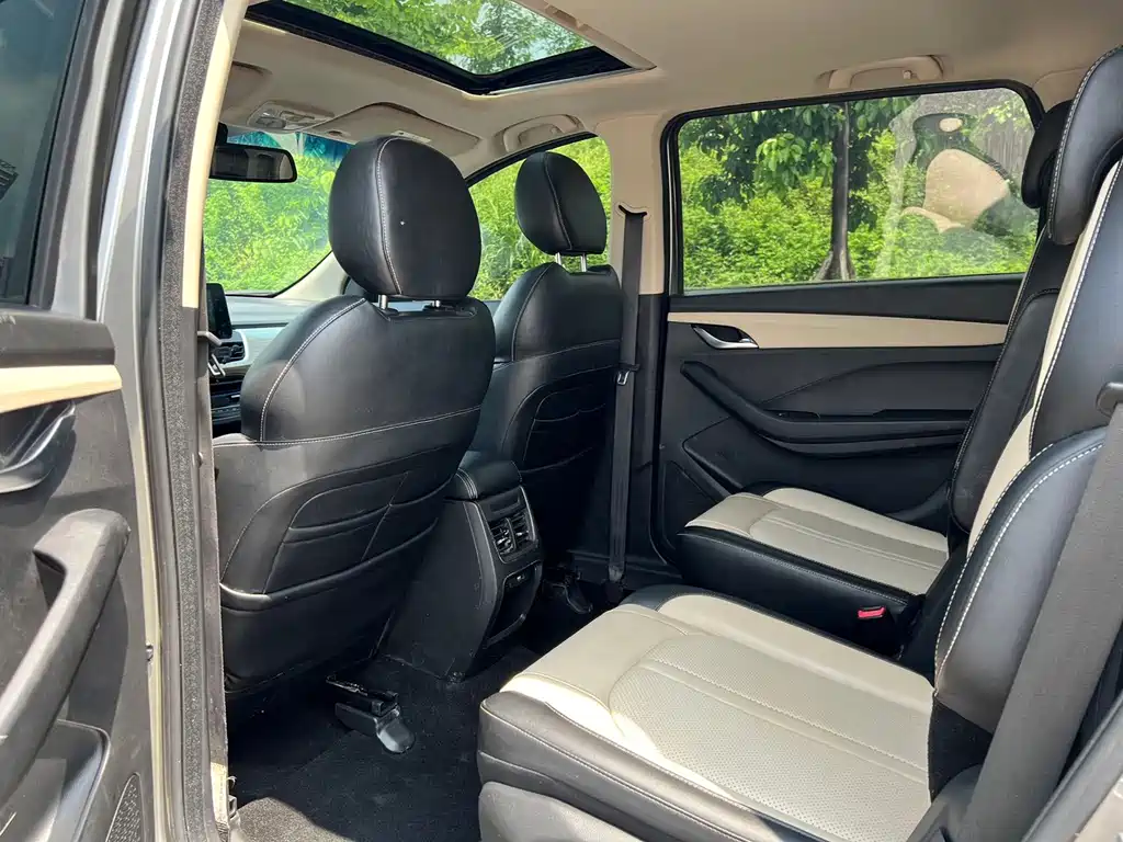 Baojun 360 — миниатюра 10