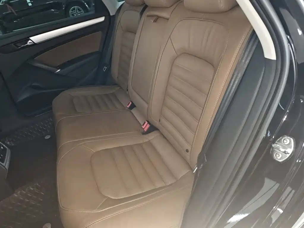 Volkswagen Passat — миниатюра 17