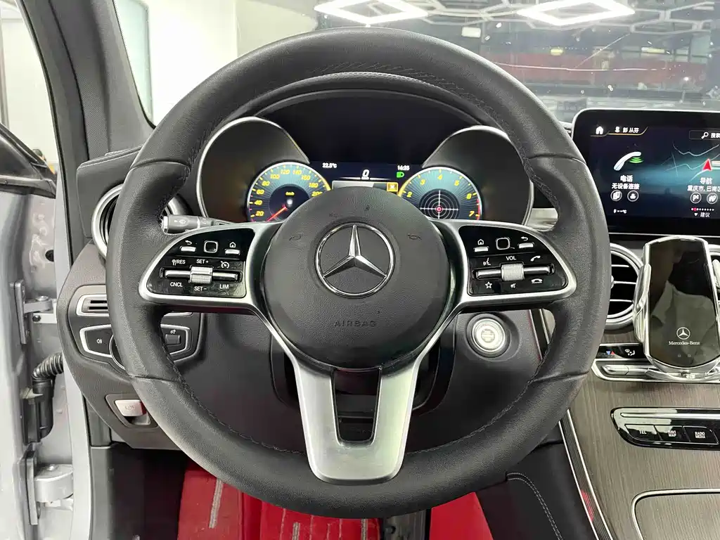 Mercedes-Benz GLC — миниатюра 16