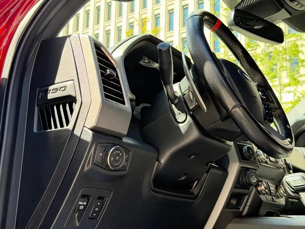 Ford F-150 Raptor — миниатюра 24