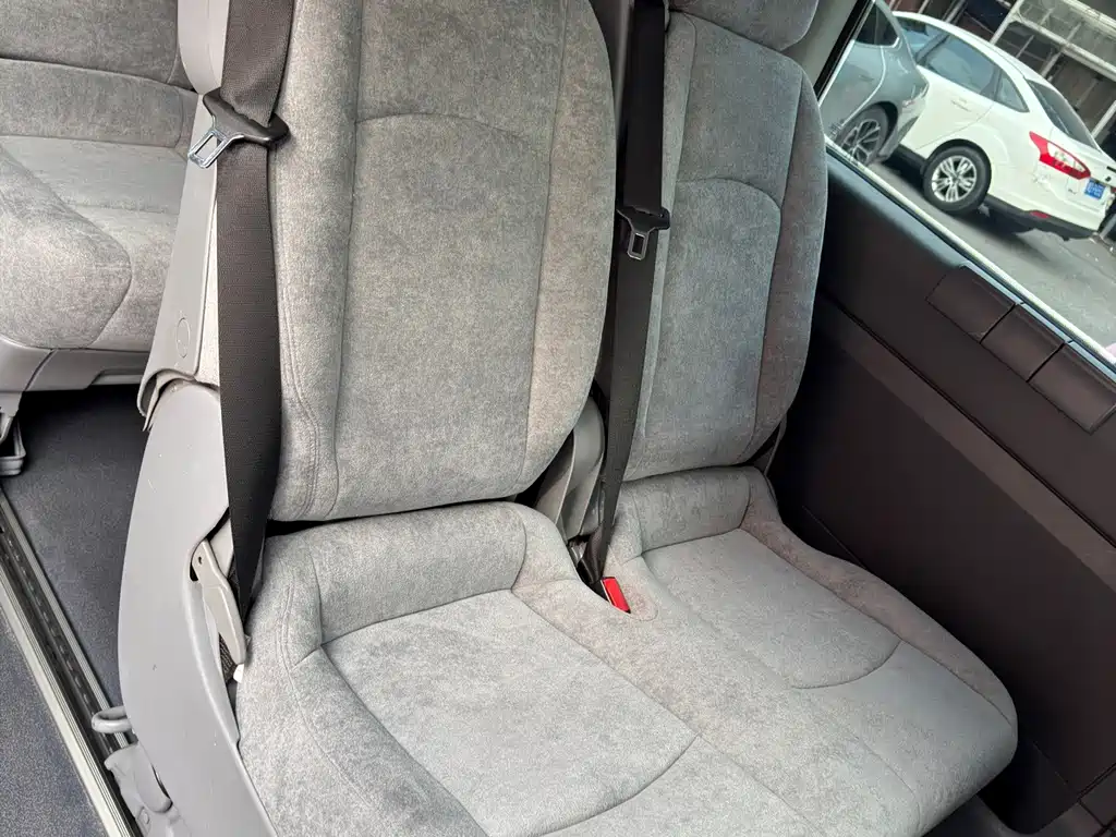 Mercedes-Benz Vito — миниатюра 17