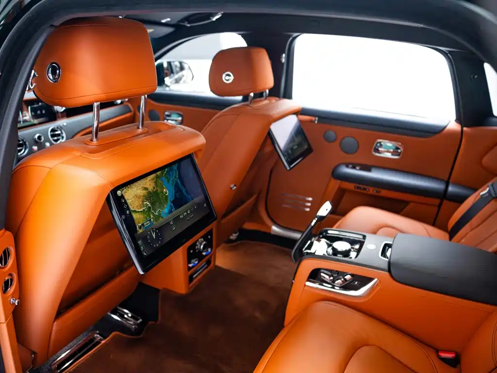 Rolls-Royce Ghost — миниатюра 12