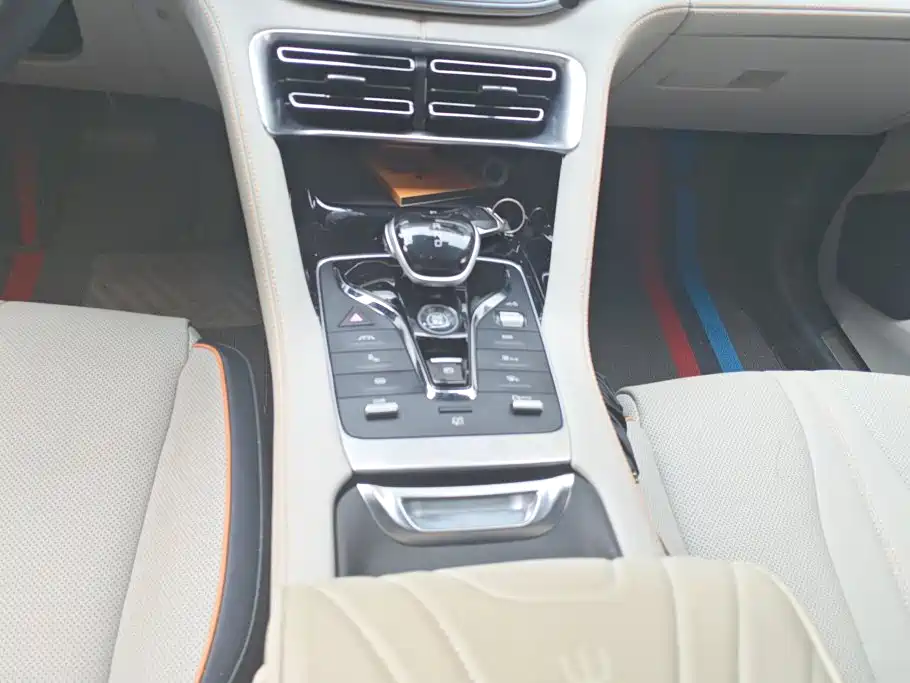 BYD PLUS New Energy — миниатюра 16