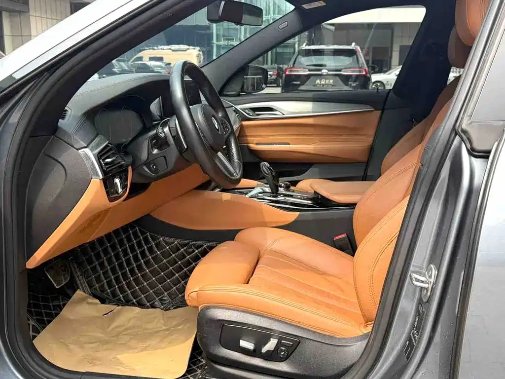 BMW 6 Series GT — миниатюра 4