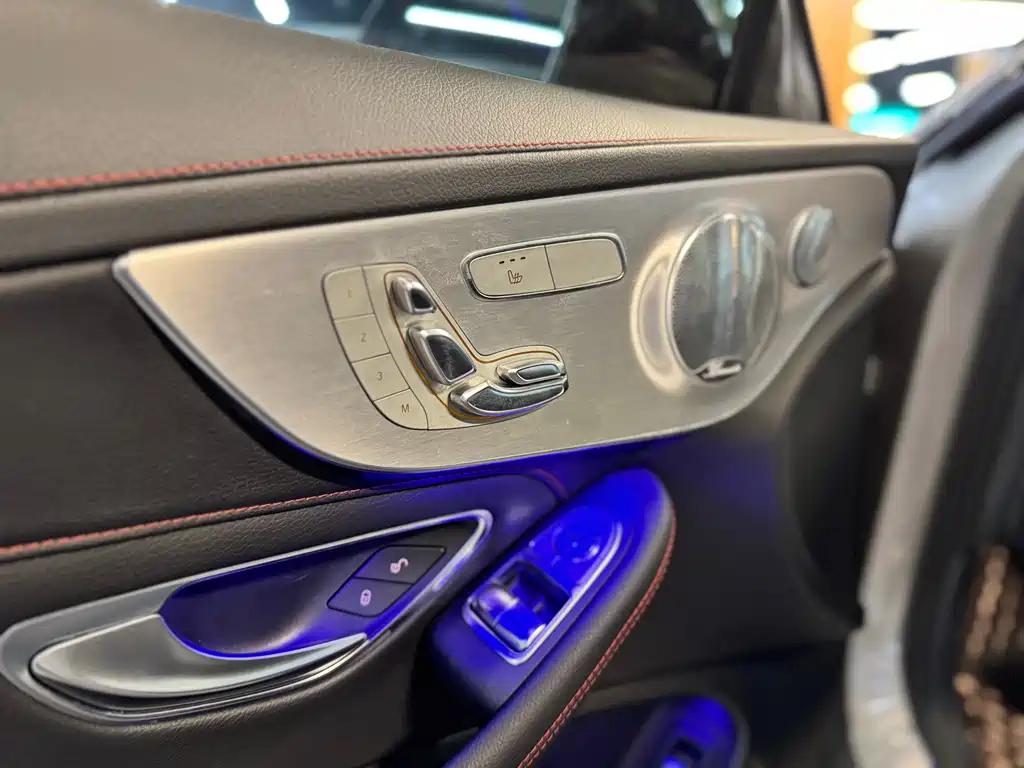 MERCEDES-BENZ C CLASS AMG