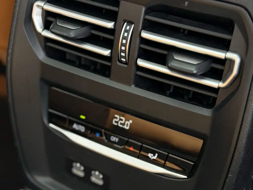 BMW 3 Series — миниатюра 20