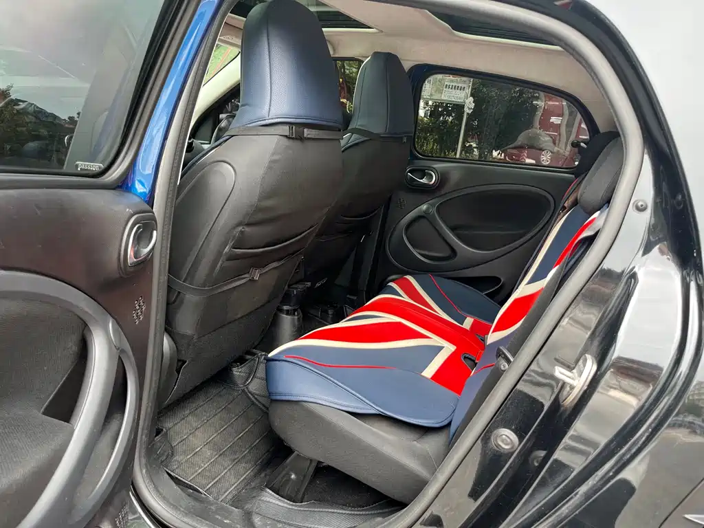 smart Smart Forfour — миниатюра 8