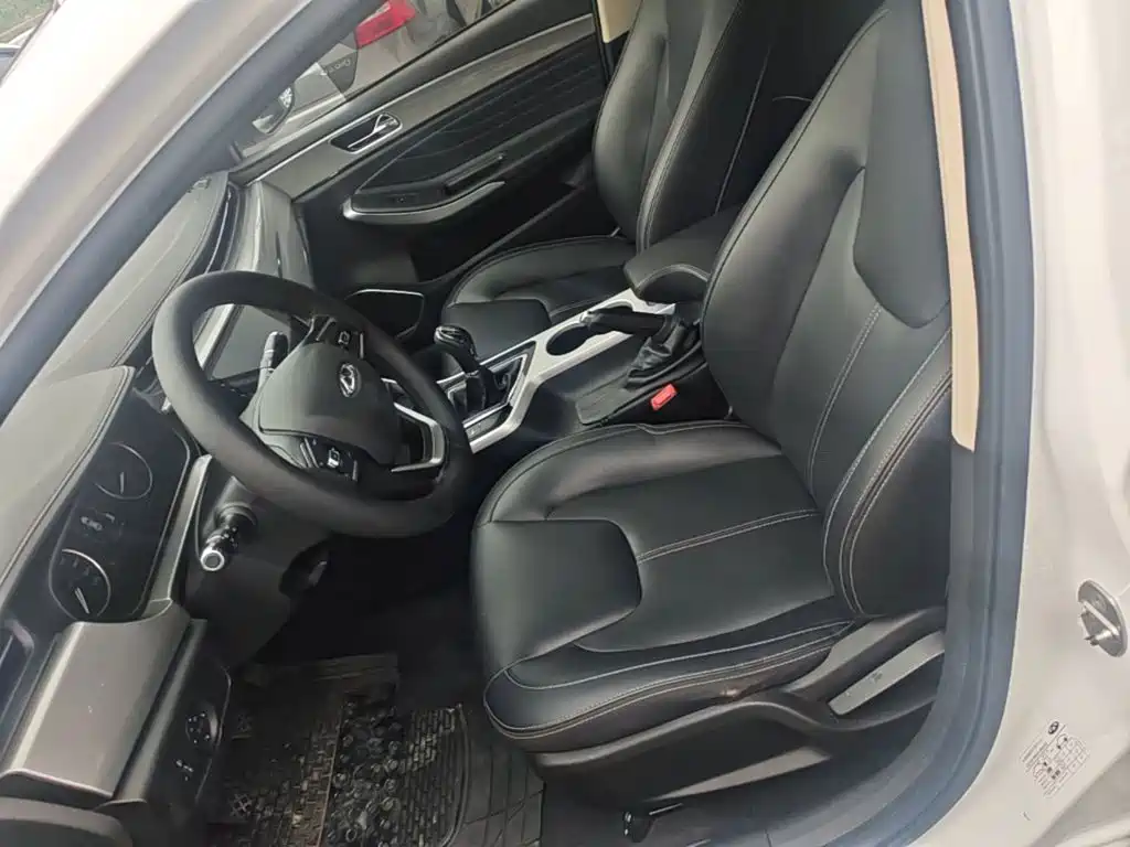 Chery Arrizo 5 — миниатюра 15