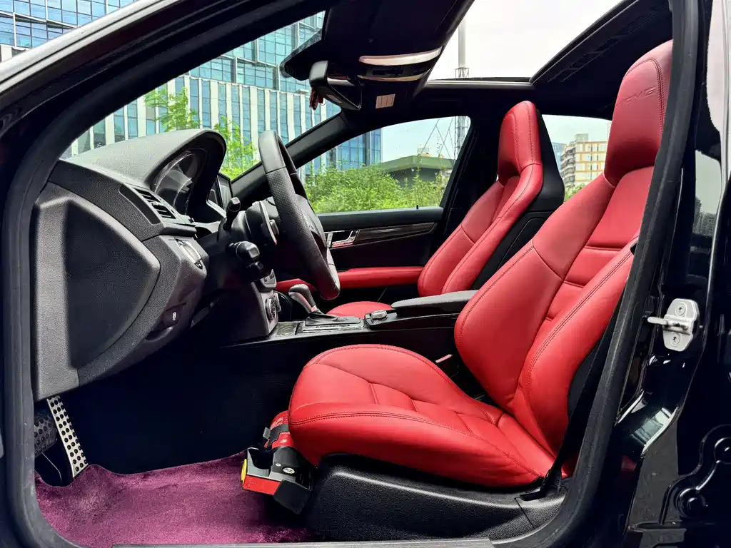Mercedes-Benz C-Class AMG — миниатюра 4