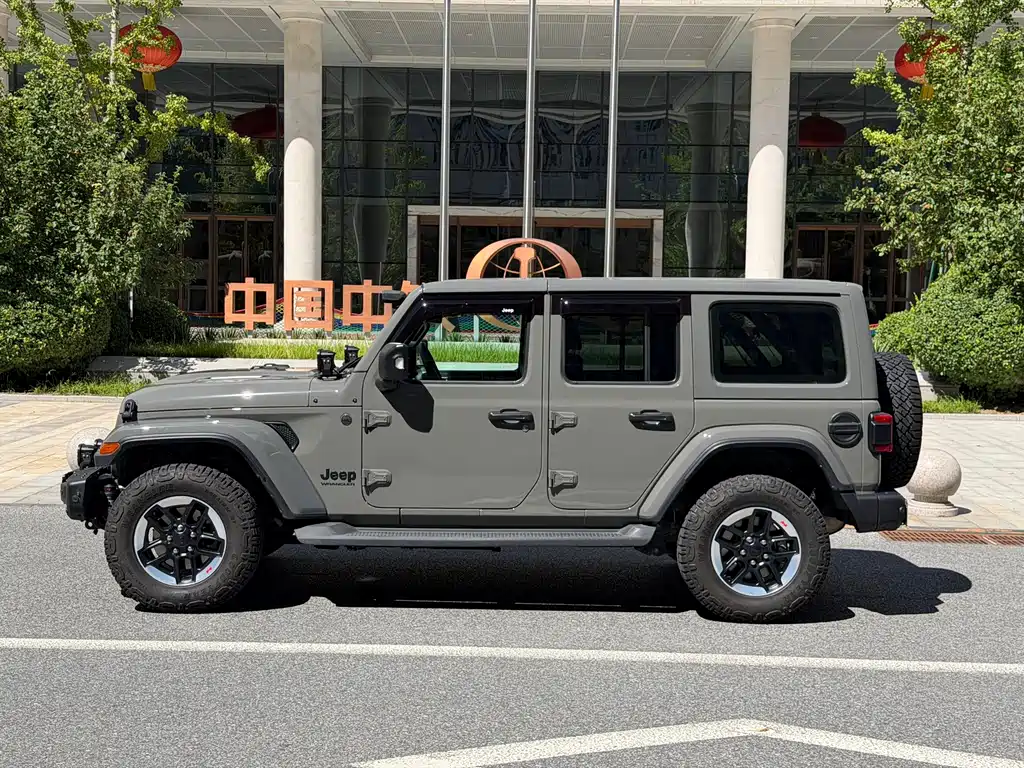 Jeep Wrangler — миниатюра 28