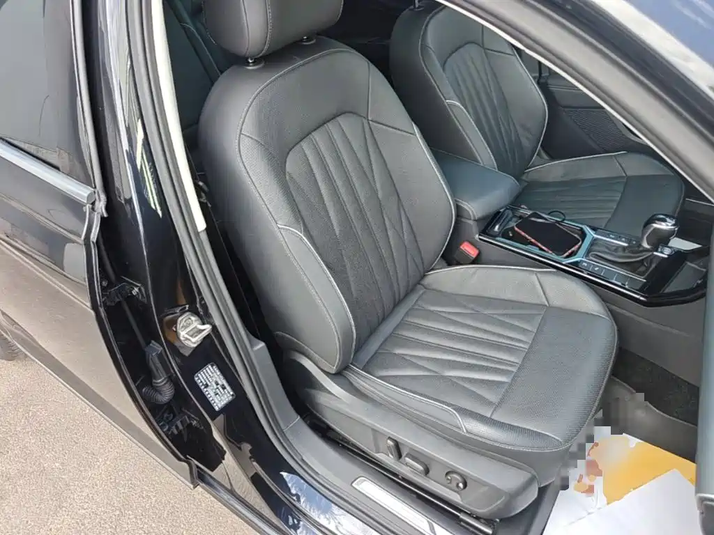 Volkswagen Passat — миниатюра 25
