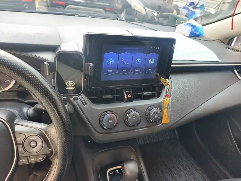 Toyota Corolla — миниатюра 9