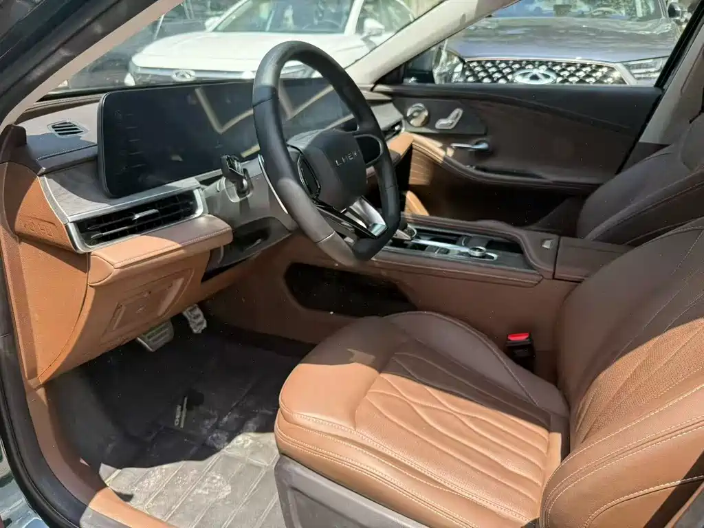 Chery Arrizo 8 — миниатюра 6