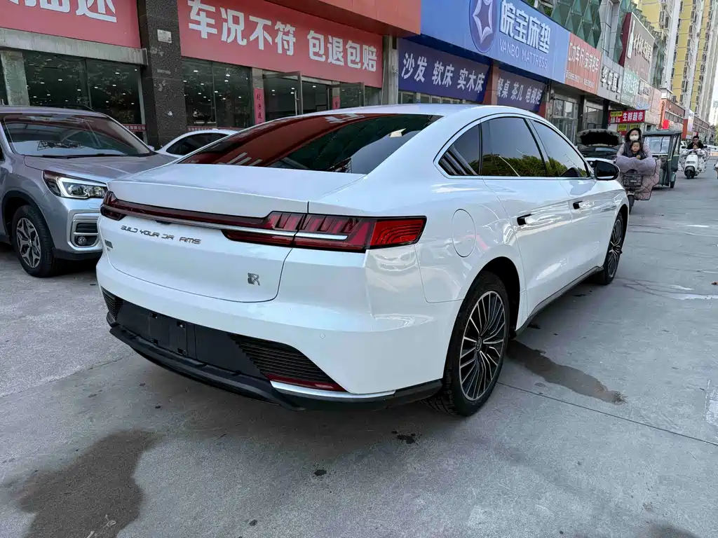 BYD Han — миниатюра 5