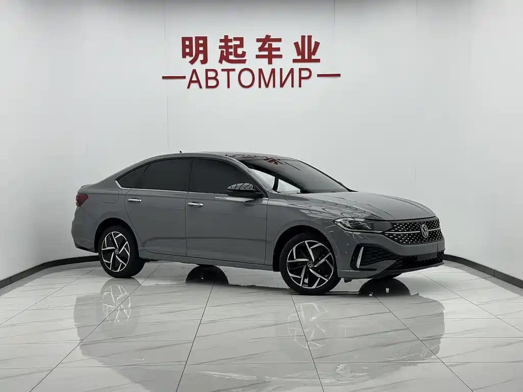 Volkswagen Lavida — миниатюра 2