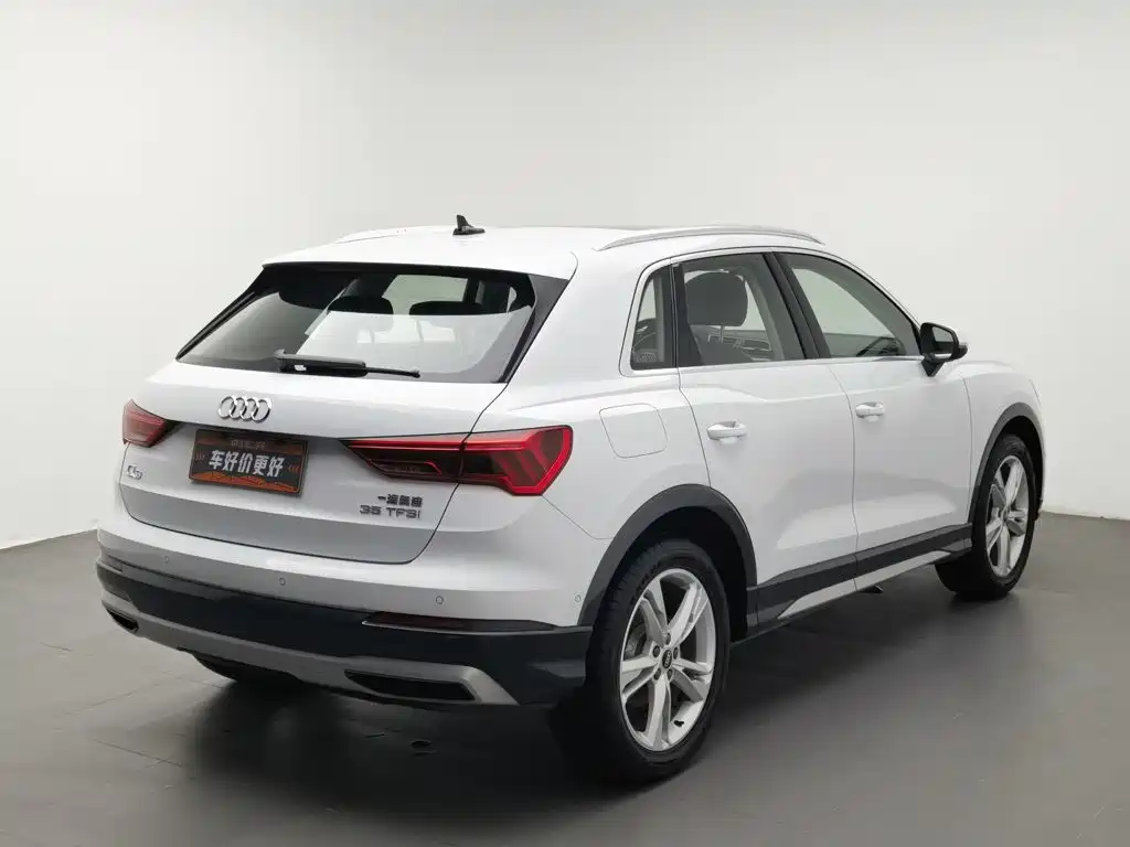 Audi Q3 — миниатюра 2