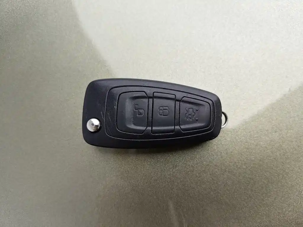 Ford Kuga — миниатюра 19