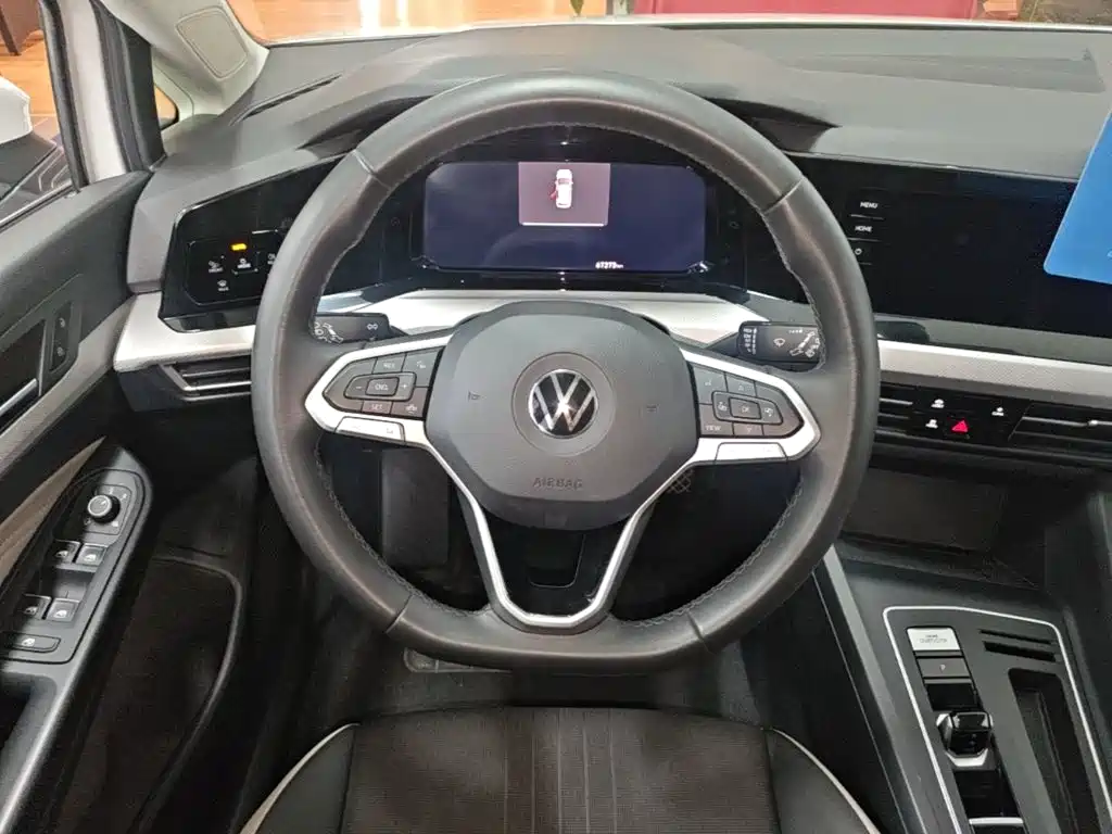Volkswagen Golf — миниатюра 11
