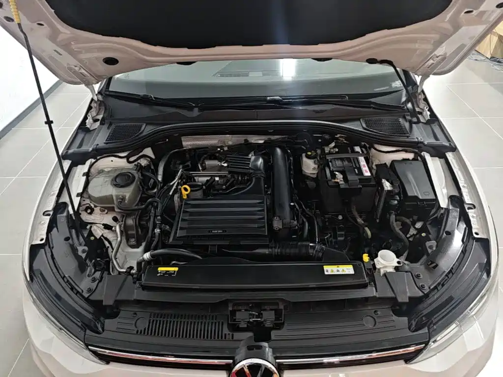Volkswagen Golf — миниатюра 20