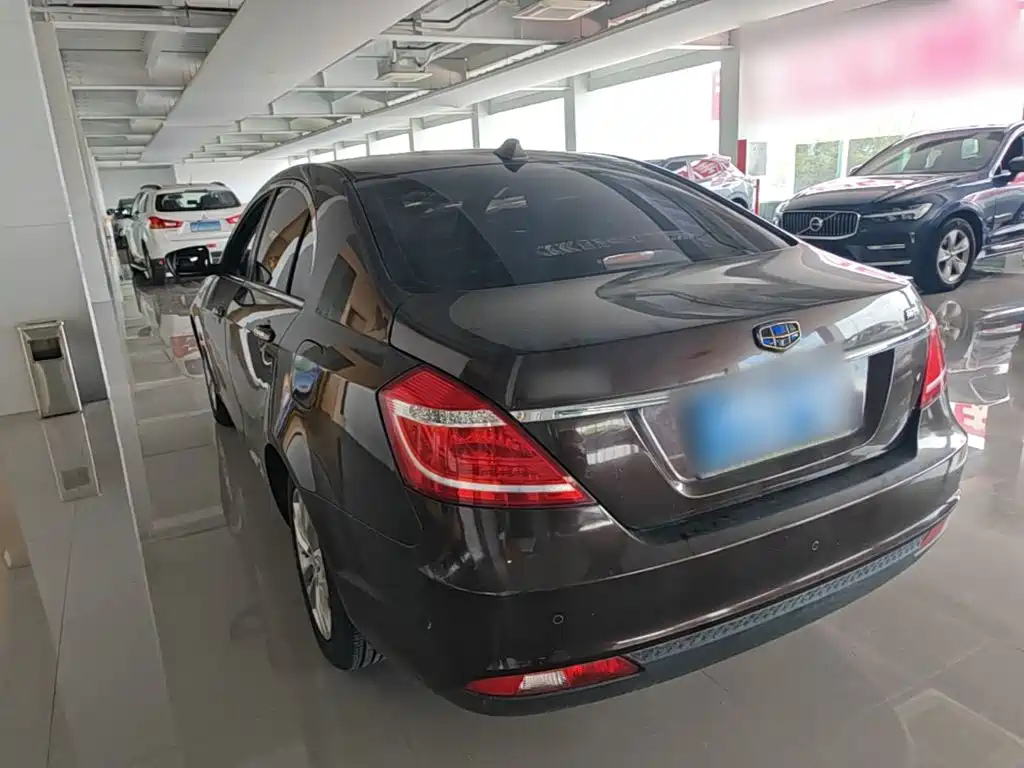 Geely Emgrand — миниатюра 5