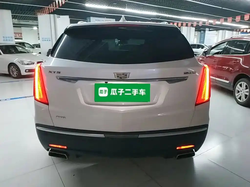 Cadillac XT5 — миниатюра 6