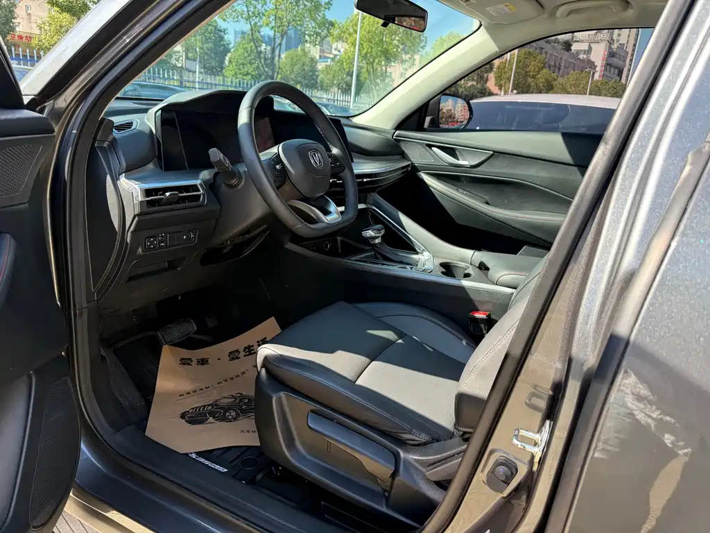 Changan CS35PLUS — миниатюра 4