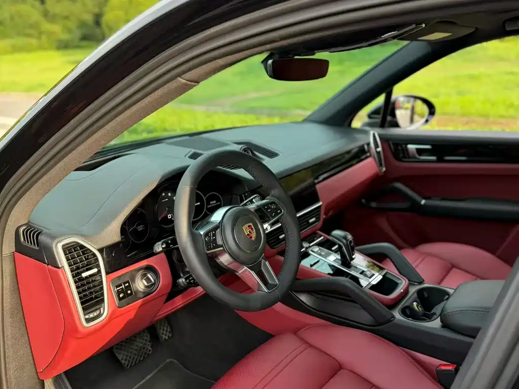 Porsche Cayenne 2019 Cayenne 3.0T