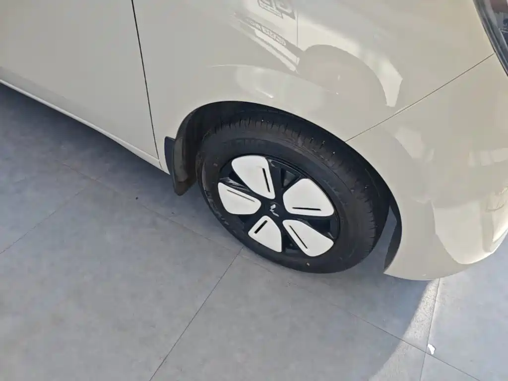 Wuling MINIEV — миниатюра 23
