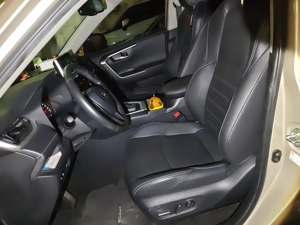 Toyota Wildlander — миниатюра 11
