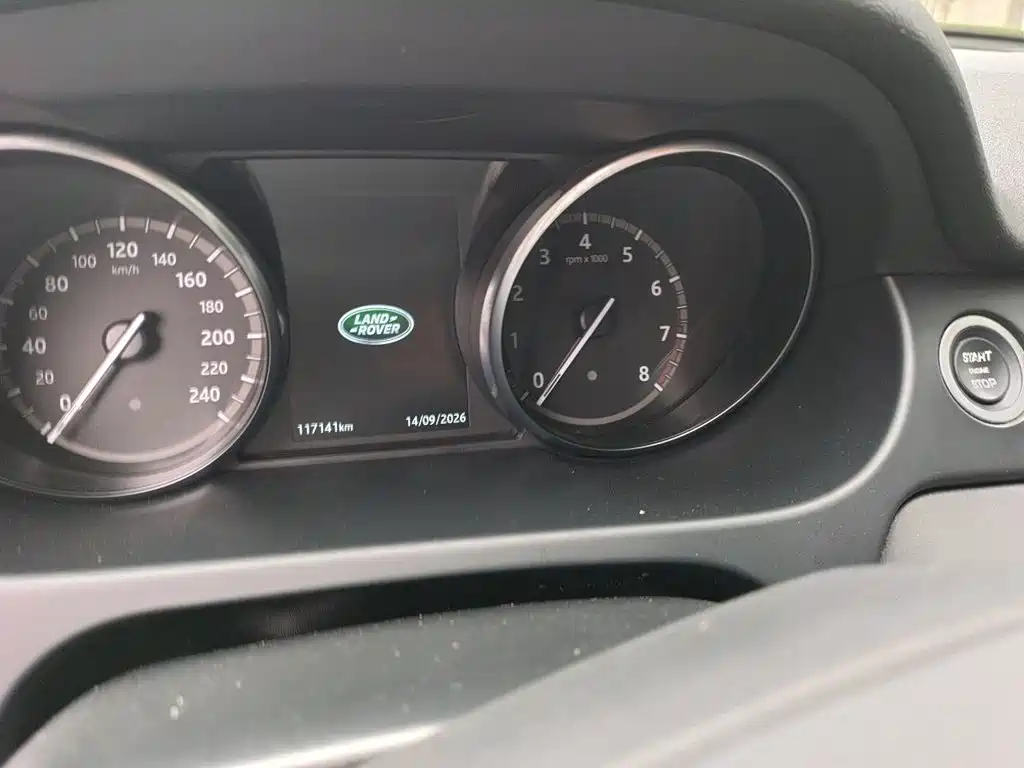 Land Rover Discovery Sport — миниатюра 12