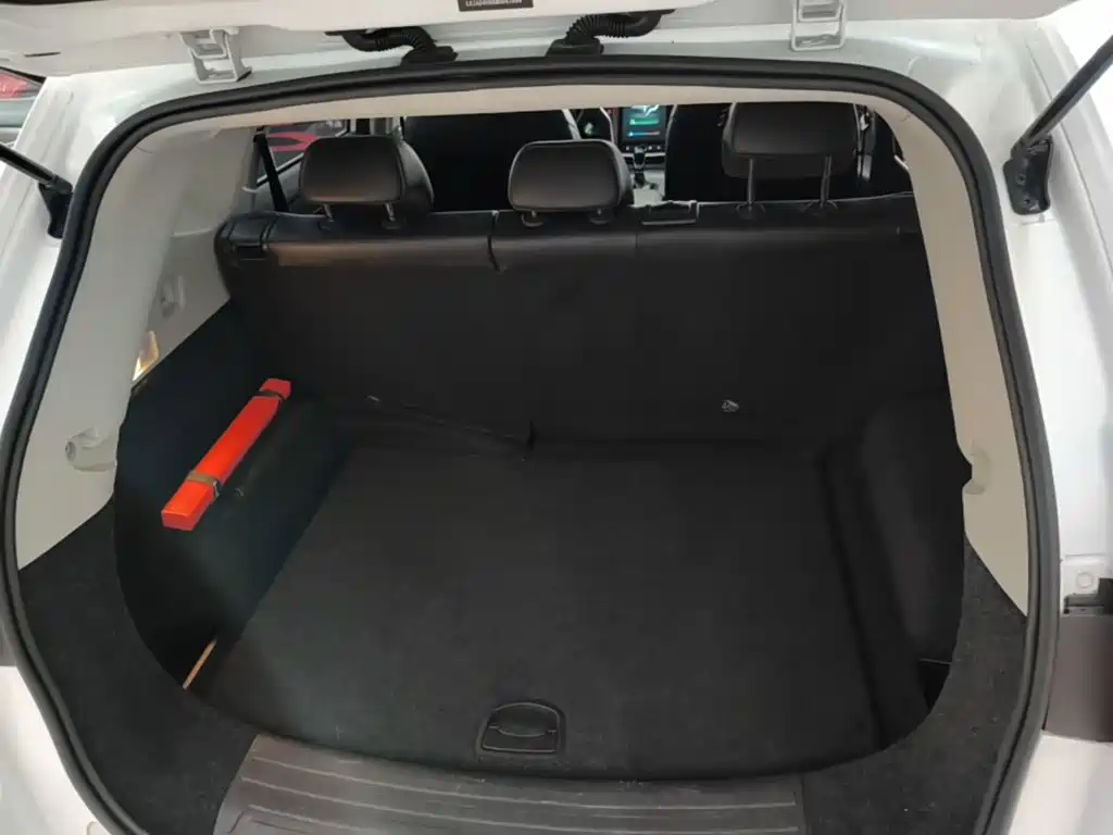 Roewe RX5 — миниатюра 19