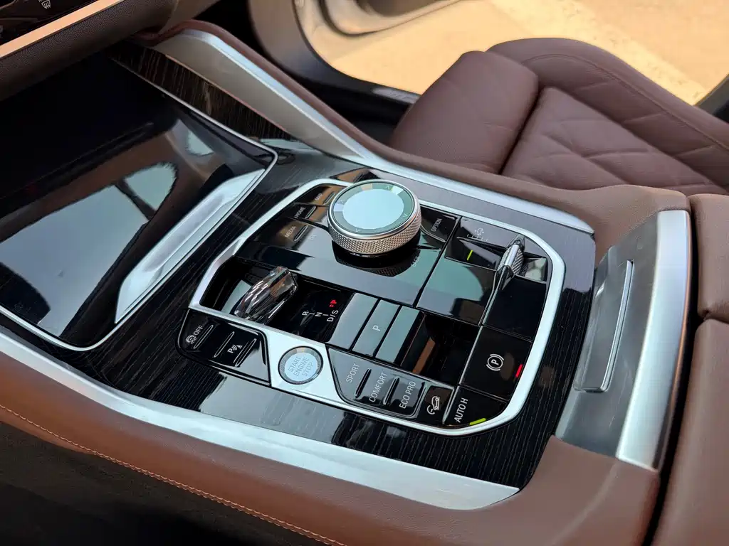 BMW X6 — миниатюра 14