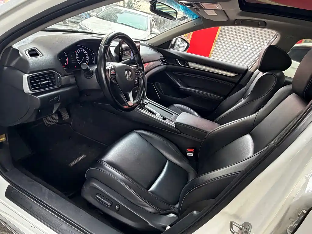 Honda Inspire — миниатюра 7