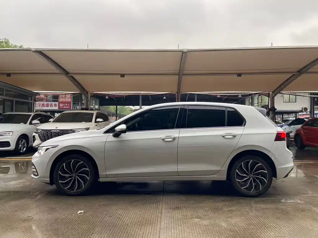 Volkswagen Golf — миниатюра 9