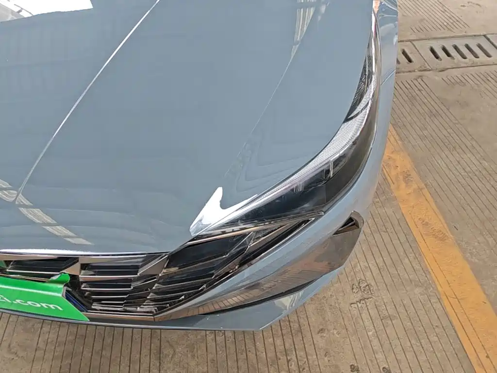 Hyundai Elantra — миниатюра 24