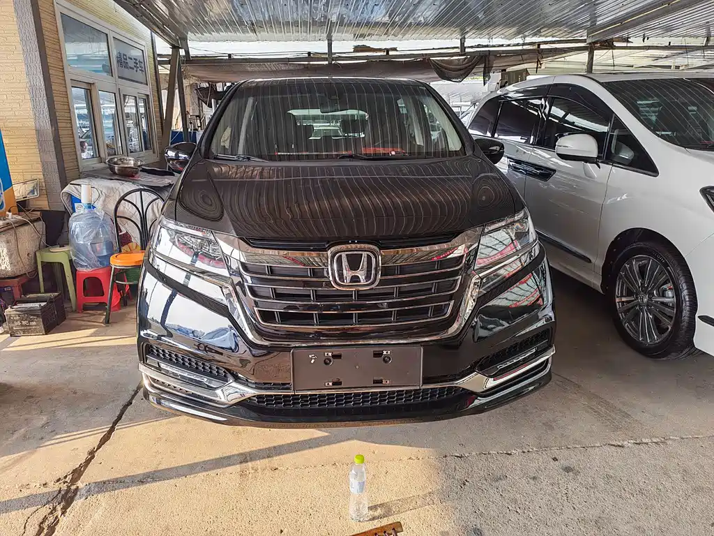 Honda Elysion — миниатюра 2