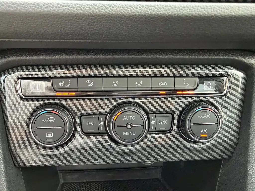 Volkswagen Tiguan L — миниатюра 13