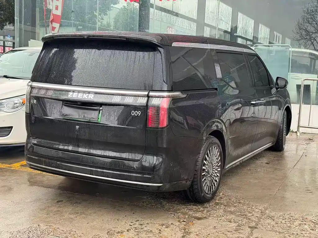 ZEEKR EXTREME KRYPTON 009