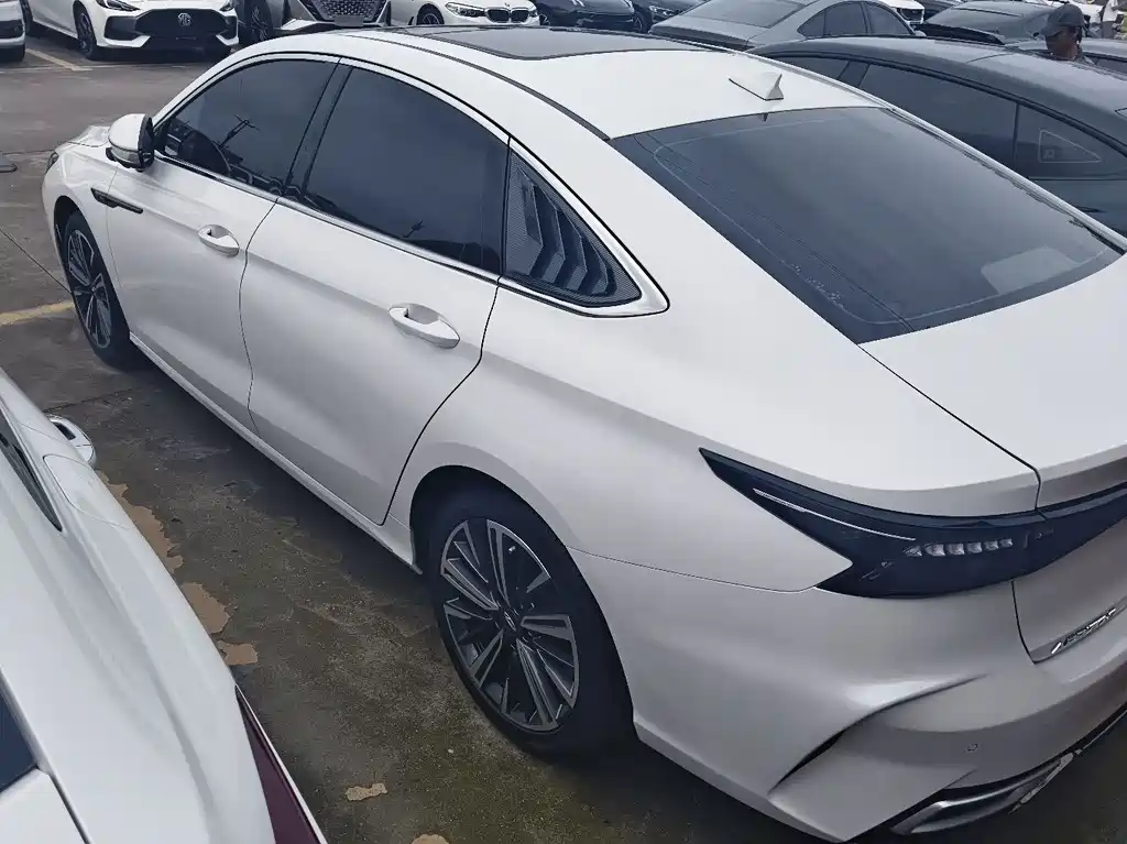 Chery Arrizo 8 — миниатюра 15