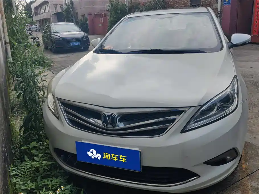 Changan Eado 2014 1.6L MT Luxury