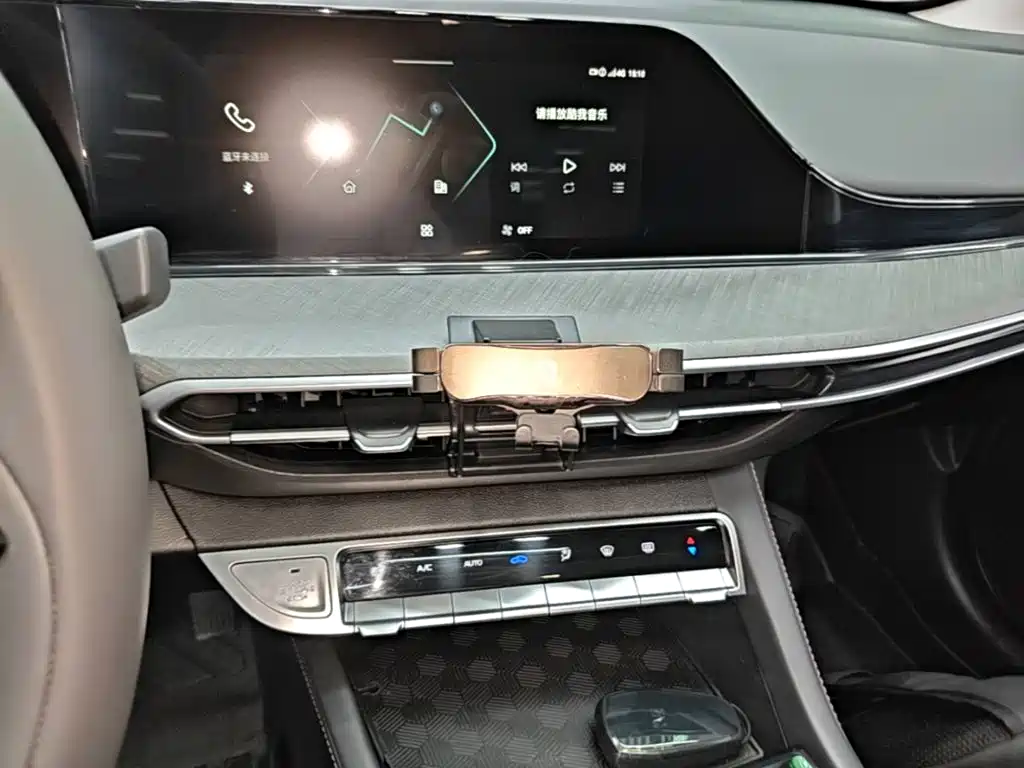 Changan Eado — миниатюра 13