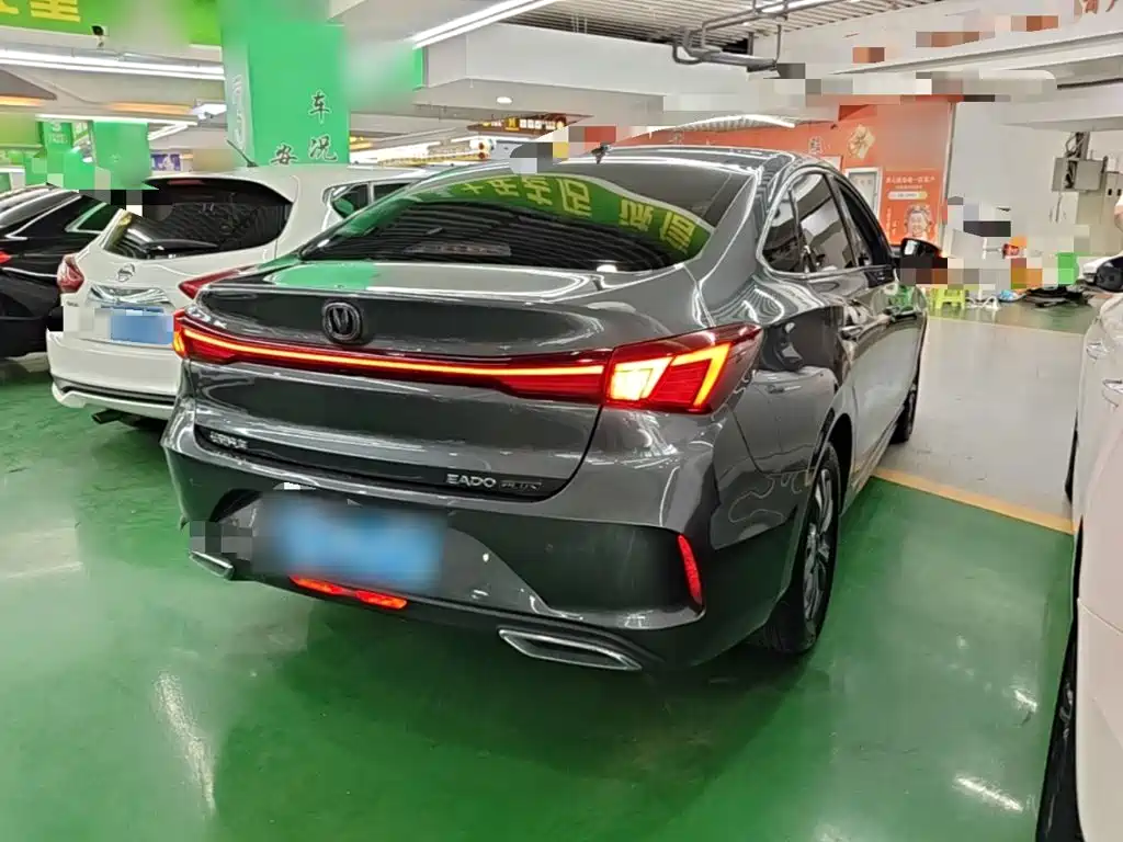 Changan Eado — миниатюра 7