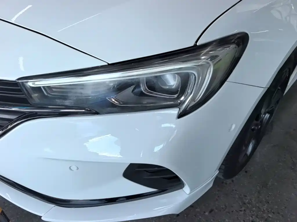 Buick Verano — миниатюра 24