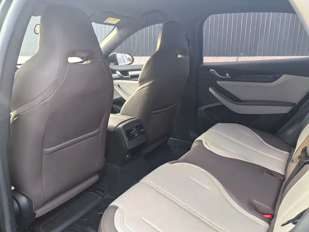 BYD Qin PLUS — миниатюра 18